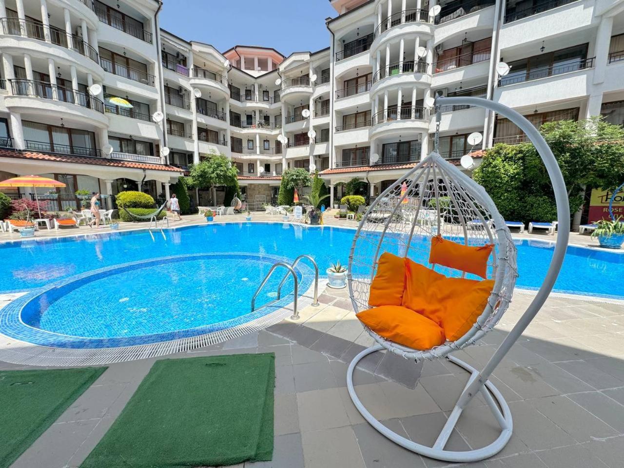 Dkapartments Chateau Valon ซันนีบีช ภายนอก รูปภาพ
